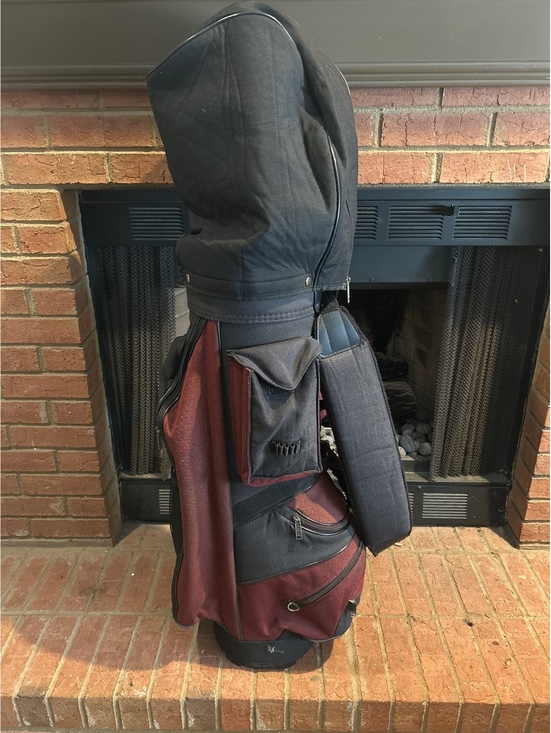 Other - RJ Vintage Golf Bag in Black and Burgundy